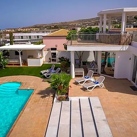 Boutique Tenerife 빌라 아데제