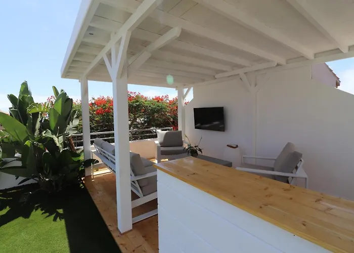 Boutique Tenerife 아데제